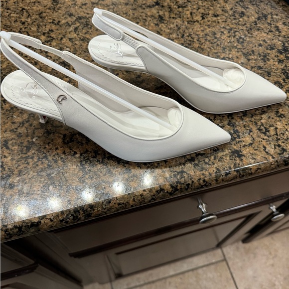 Louboutin Sporty Kate Slingback - Picture 5 of 6